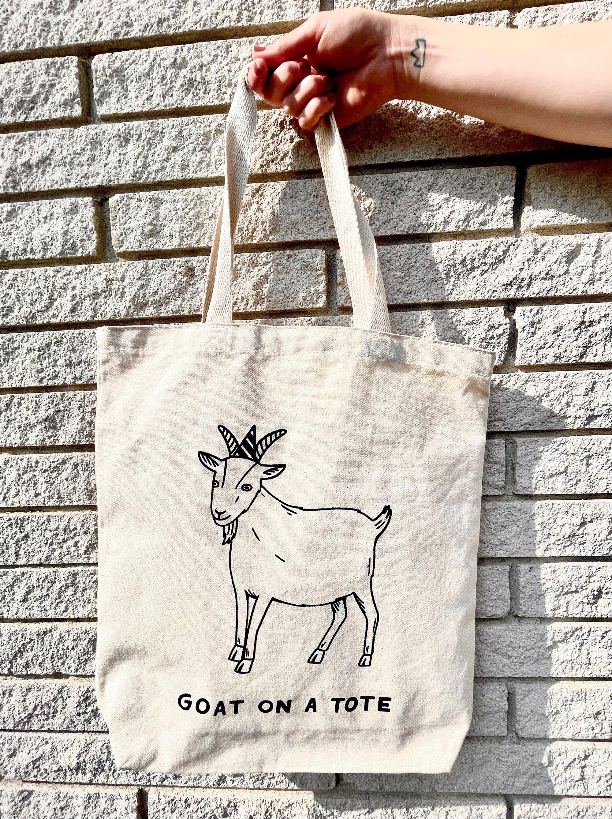 The shop goat bag